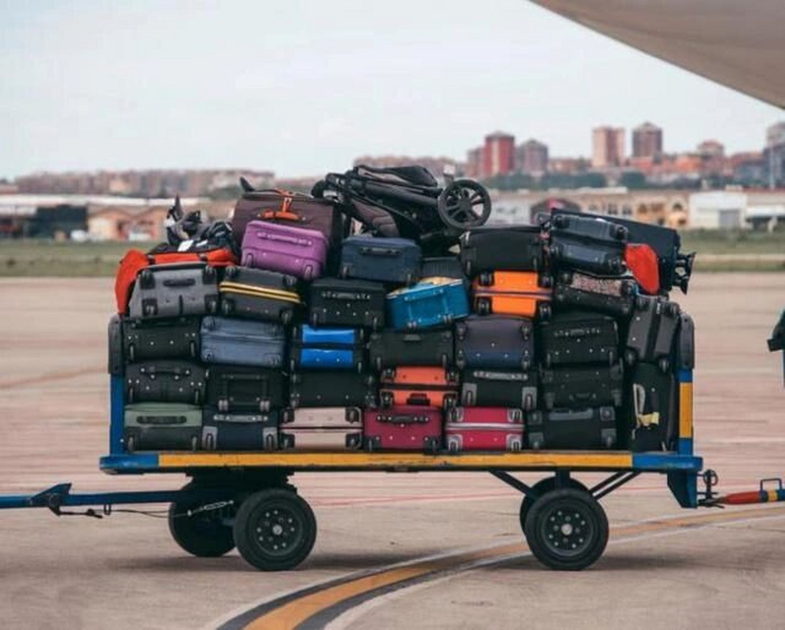 機(jī)場(chǎng)應(yīng)急指南 行李未及時(shí)托運(yùn)，可單獨(dú)托運(yùn)嗎？